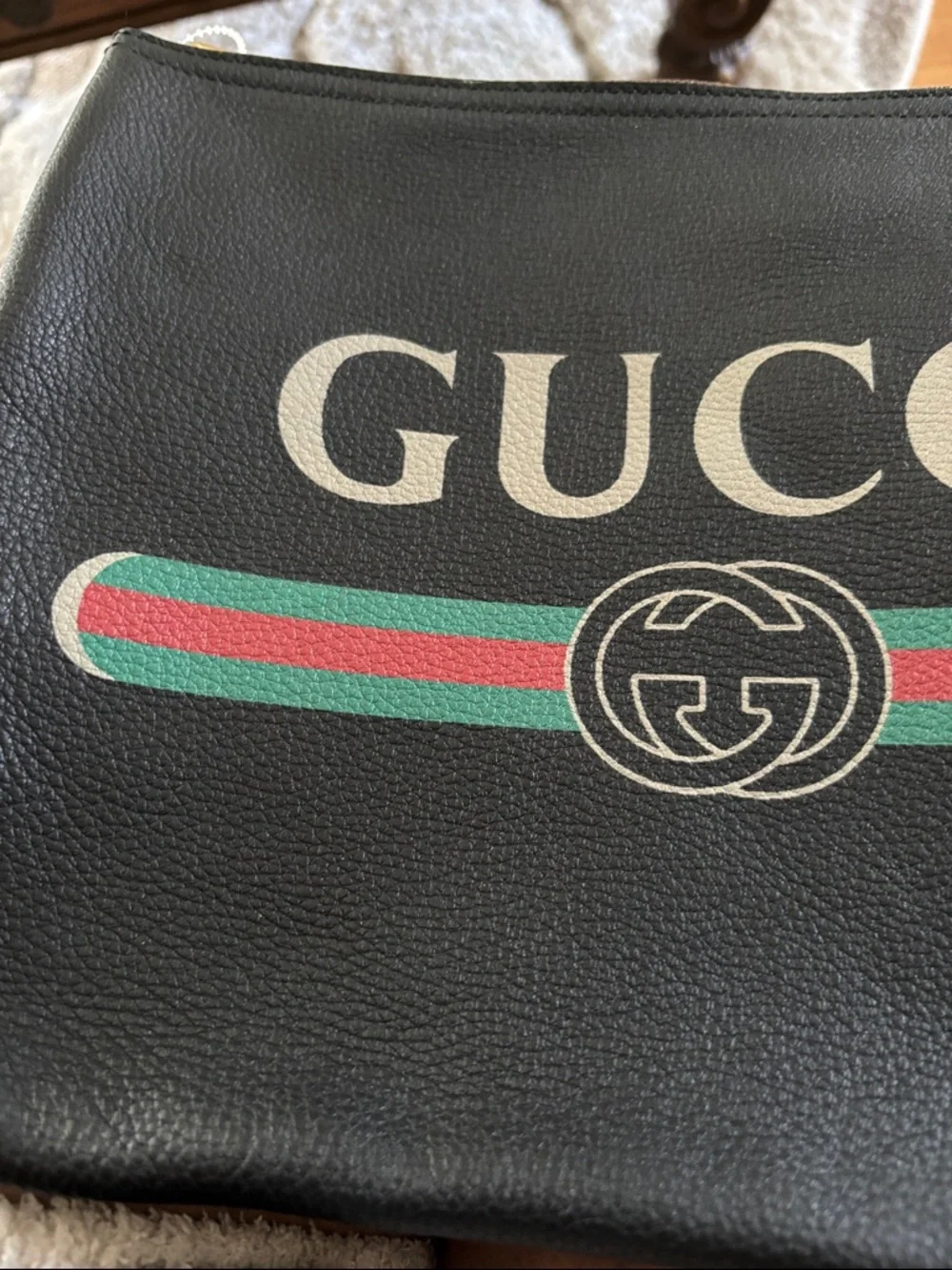 Gucci Black Leather Logo Classic Clutch with Green-Red Stripe - Picture 6 of 10